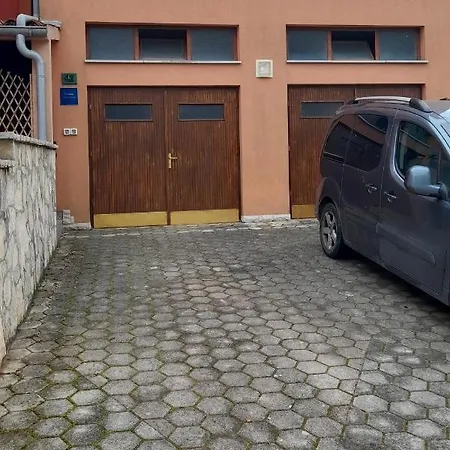 With Parking Space - 20673 * プーラ