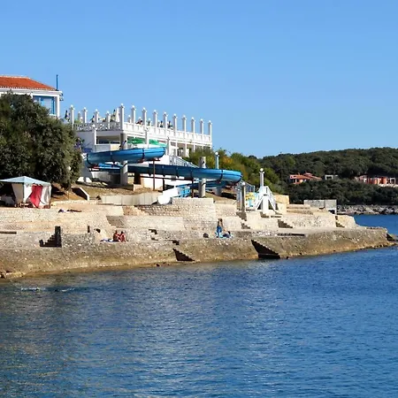 With Parking Space - 20673 Apartman