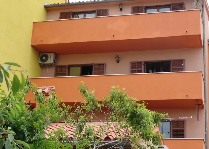 With Parking Space - 20673 Apartment